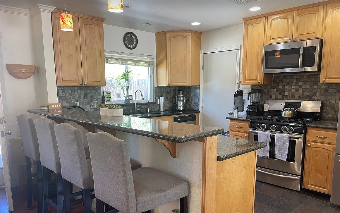 Mendocino Home — Photo 2