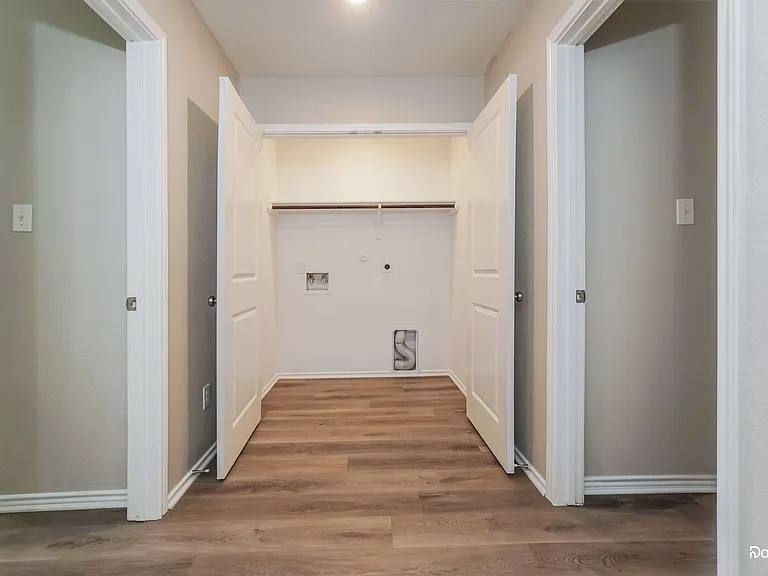 5355 Fair Moon Dr — Photo 13