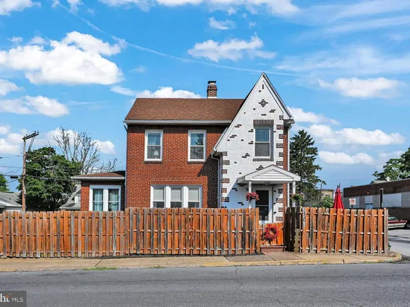 3430 Maple St, Harrisburg, PA 17109