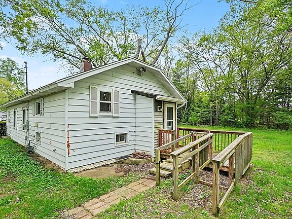 4th image of 620 Wilson Rd