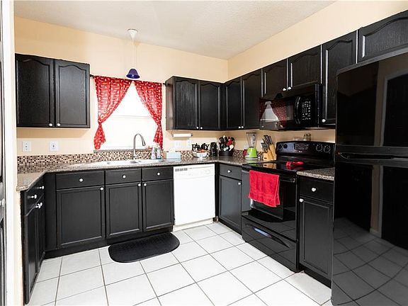 2nd image of 2436 Woods Edge Cir