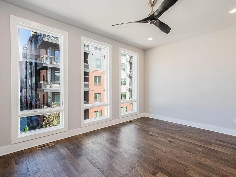 673 Ethel St NW — Photo 29