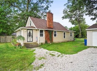 17621 Milton Ave, Lake Milton, OH 44429