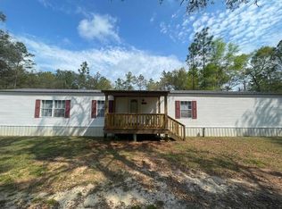 4278 Horseshoe Ln, Holt, FL 32564