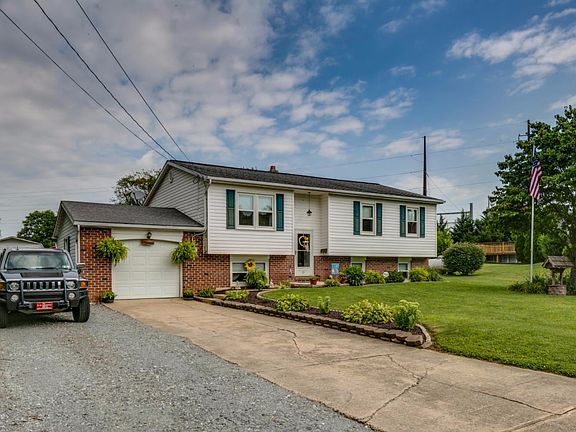 2nd image of 15 Pajill Dr