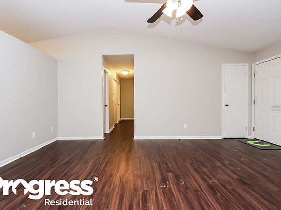 3rd image of 8933 Rock Island Ct