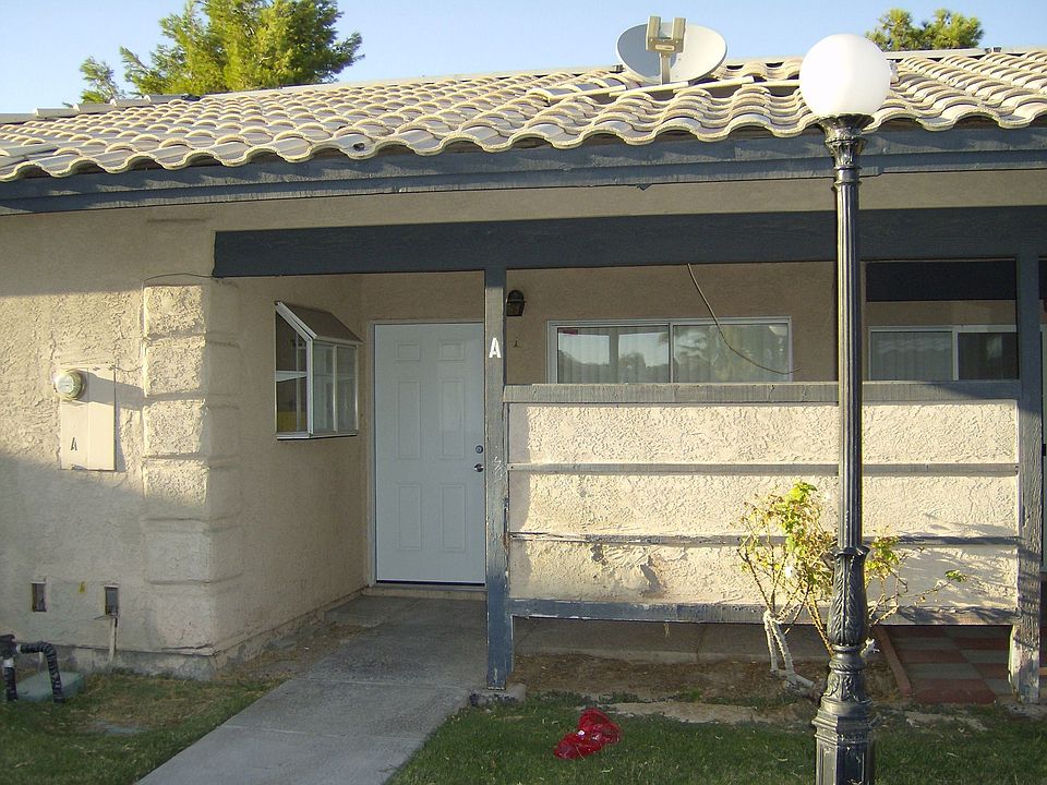 1st image of 209 N Lamb Blvd