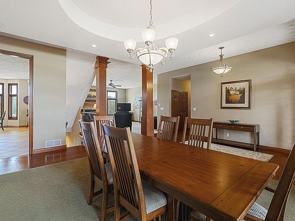 5th image of 7283 Barngate Dr