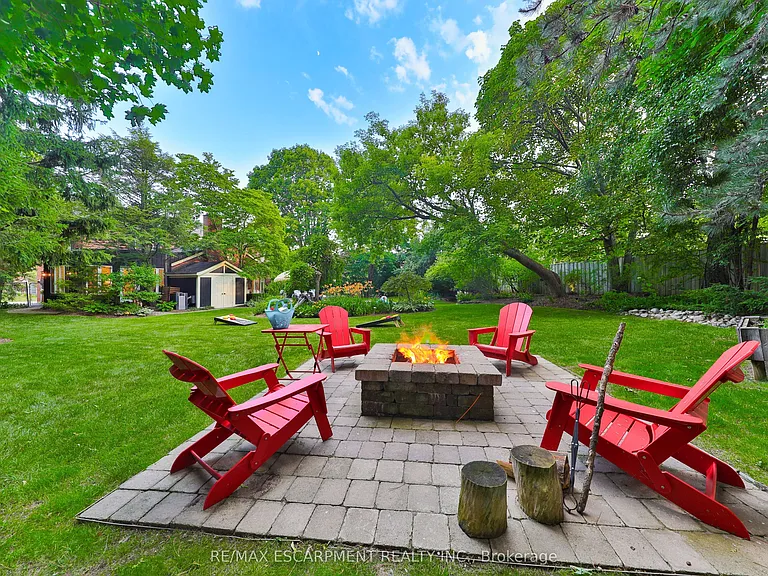 3555 Kingbird Ct — Photo 47