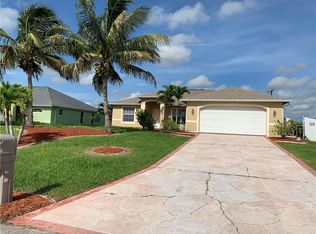1410 NE 3rd Ave, Cape Coral, FL 33909
