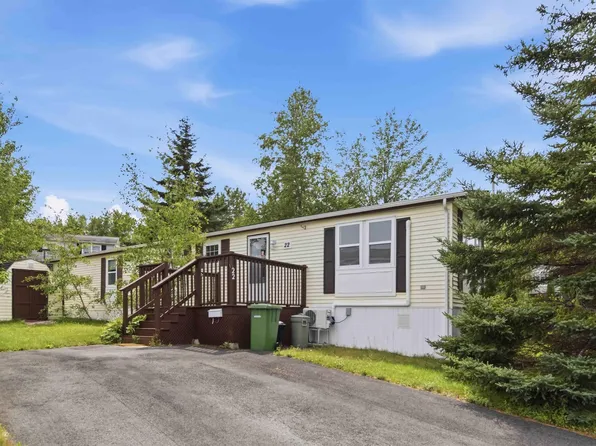 22 Yeadon Dr, Lower Sackville, NS B4E 2Z4