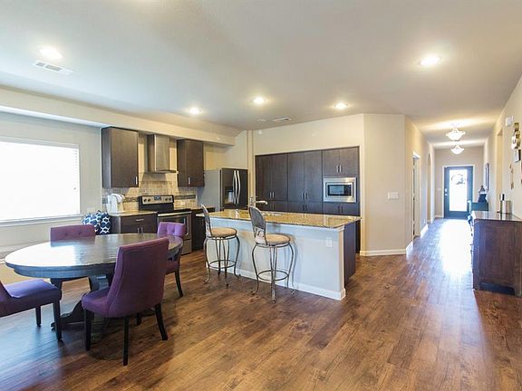 5th image of 3109 Cassinia Pkwy