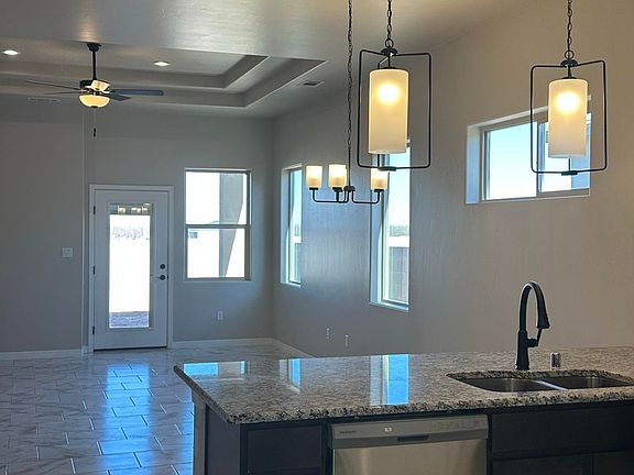 5th image of 3802 Honeysuckle Dr