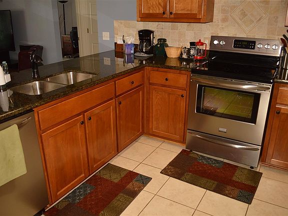 4th image of 7386 Chimney Pines Dr