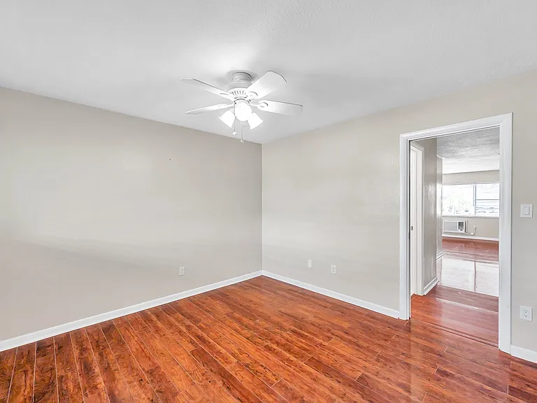 2366 Shelley St #12 — Photo 26
