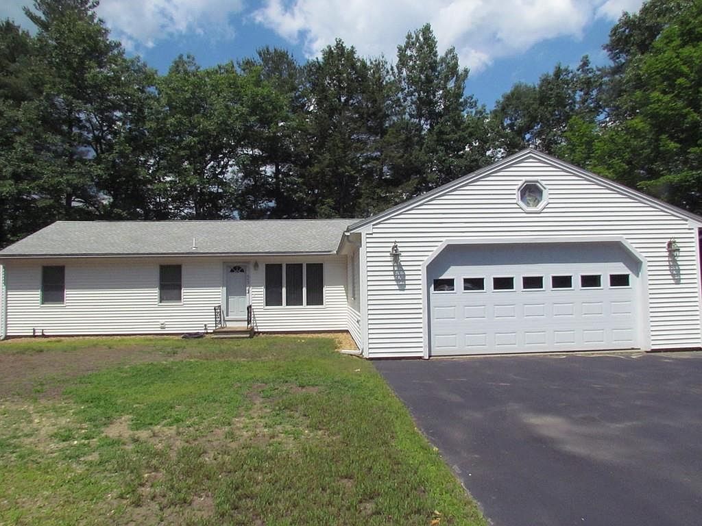 545 Townsend Harbor Rd, Lunenburg, MA 01462 Zillow