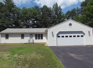 545 Townsend Harbor Rd, Lunenburg, MA 01462