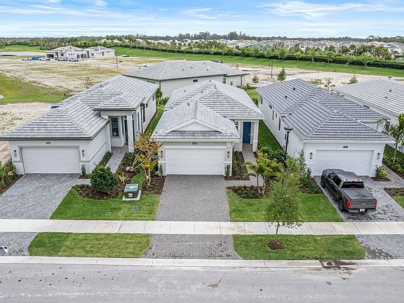 3rd image of 5078 Lido Key Ln