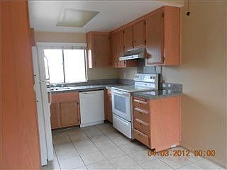 4th image of 3430 Palm Ave Unit 27