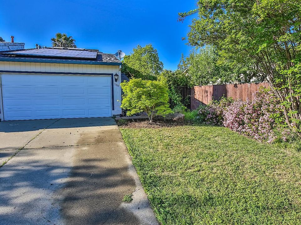 1st image of 1700 Laehr Dr