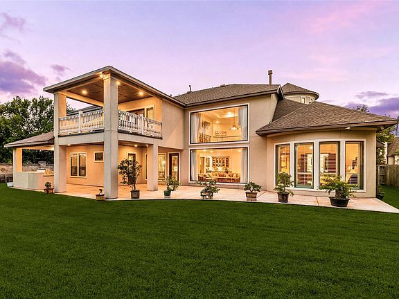 4th image of 27711 Charter Lake Ln