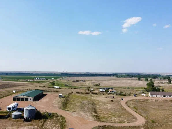 7 N River Rd, Nashua, MT 59248