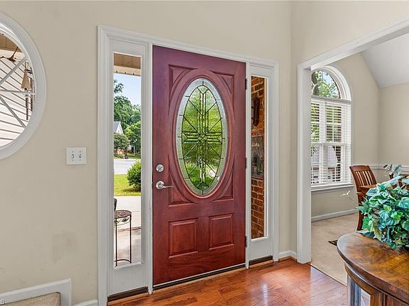 2nd image of 162 Cahill Ct