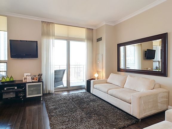5th image of 330 W Grand Ave APT 1803