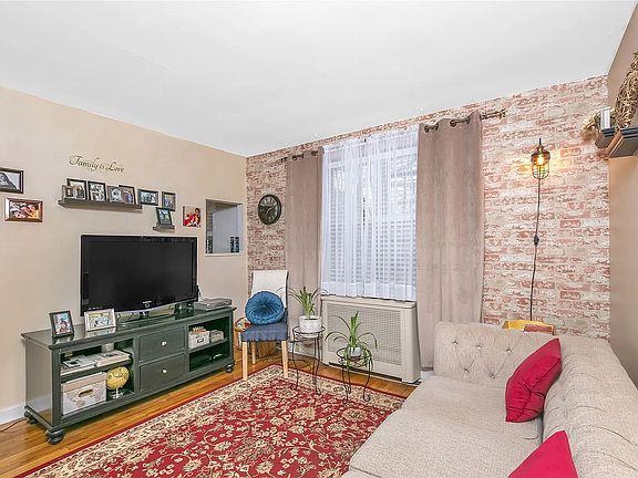 4th image of 52-30 65th Pl APT 3C