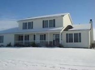 505 Moore St, Somonauk, IL 60552