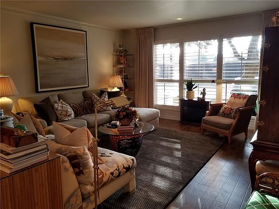 2nd image of 11150 Valleydale Dr APT B