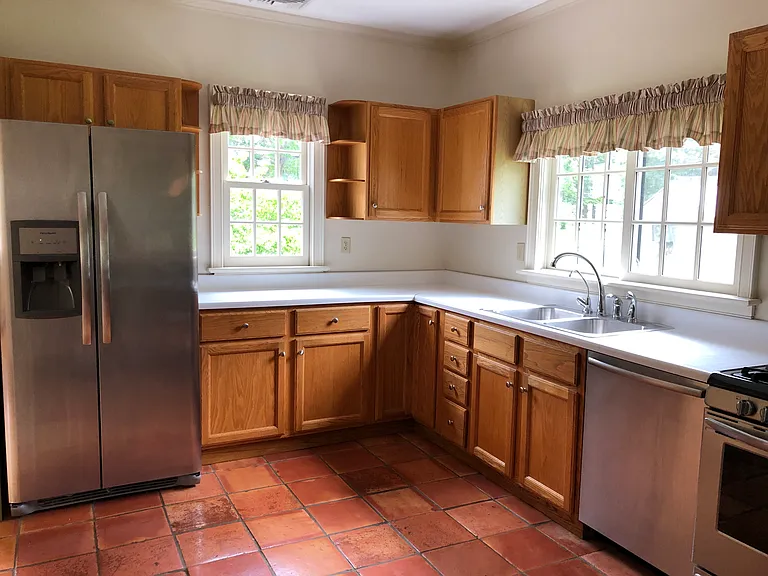 270 Rhinecliff Rd — Photo 7