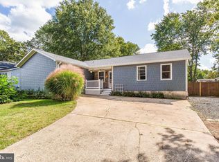 641 Gull Dr, Deale, MD 20751