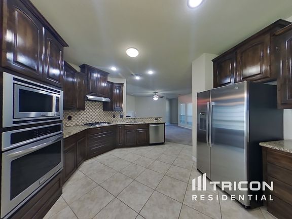 5th image of 1617 Grand Ct