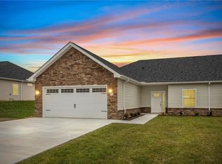 334 Cherokee Dr, Beaver Falls, PA 15010