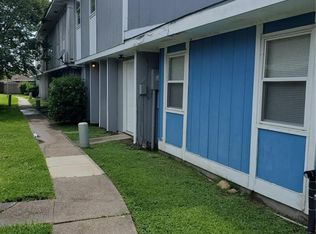 5 Maple Ln, Saint Rose, LA 70087