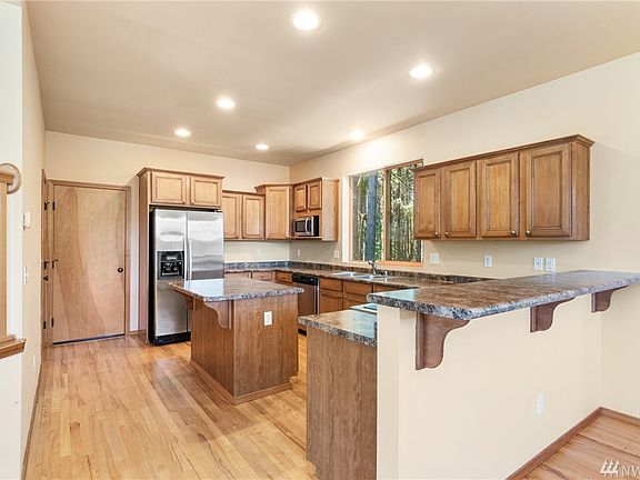 5th image of 1225 SE Koda Cir