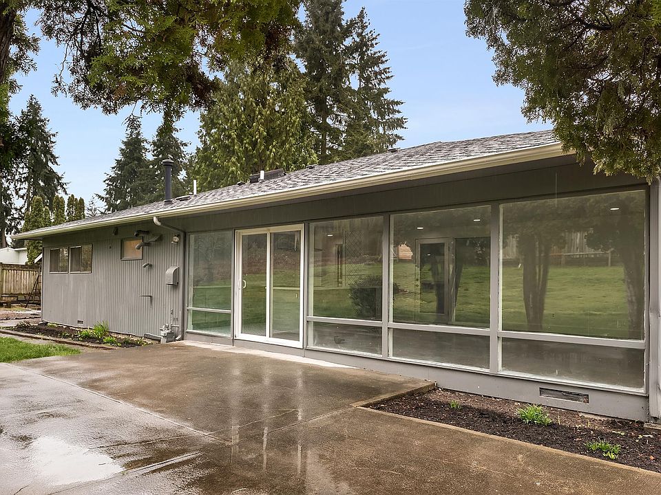 1st image of 12417 NE 108th Pl