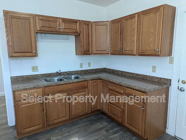 1914 Kentucky Ave #201 — Photo 6