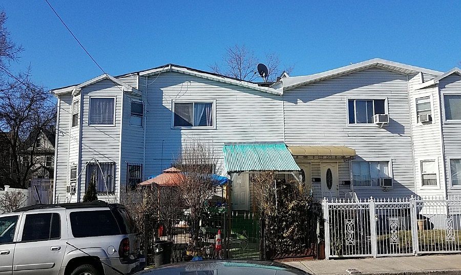 1st image of 10906 164th St