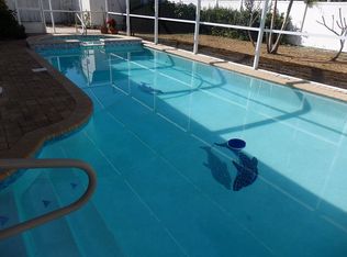 10130 4th St E, Treasure Island, FL 33706