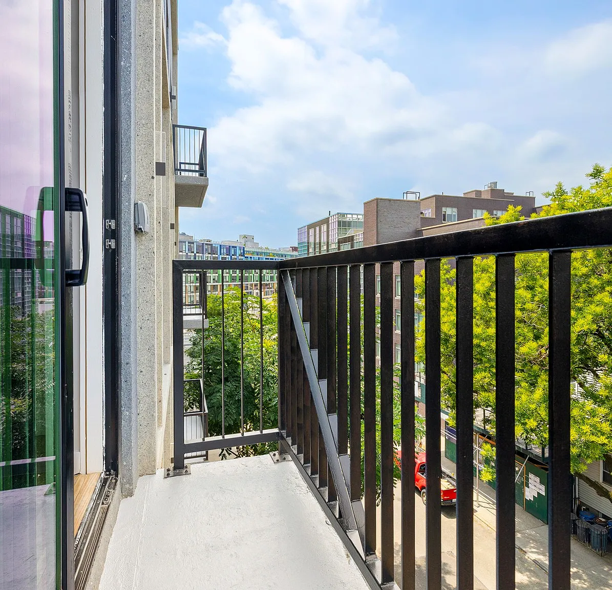 22 Frost Street — Photo 3