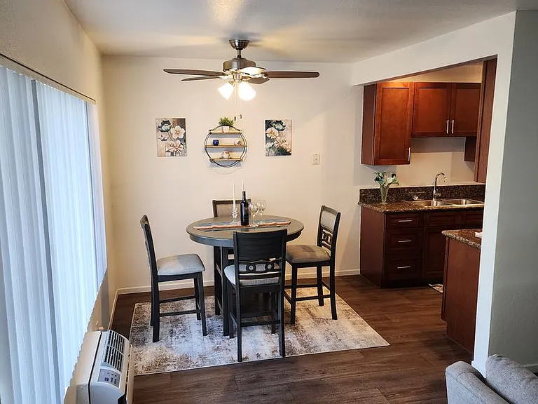 The Timbers Apartments — Photo 40