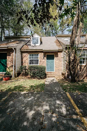 2333 Parrot Ln Photo 1