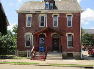 1493 Washington St, Dubuque, IA 52001