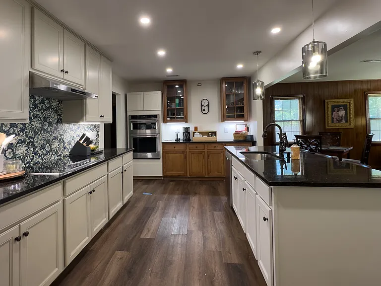 106 Dale Ave — Photo 17