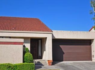 19 Barcelona Cir, Redwood City, CA 94065