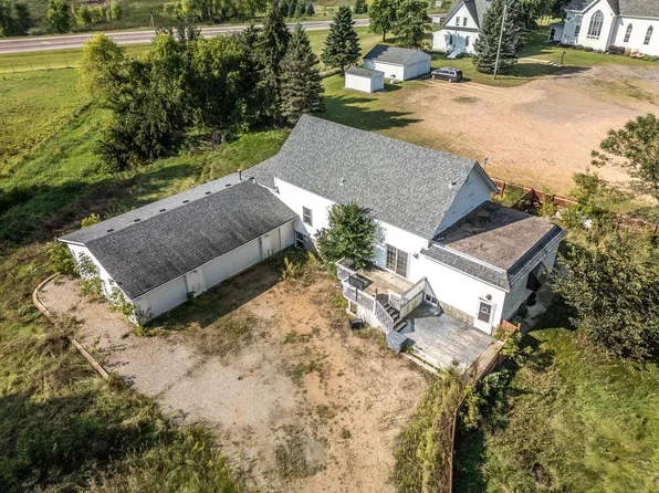 17715 53rd St, New Germany, MN 55367