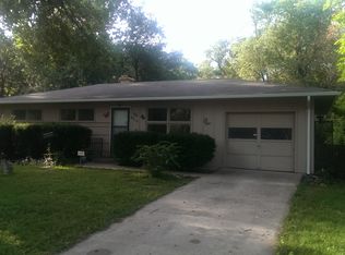 8863 E 54th St, Raytown, MO 64133