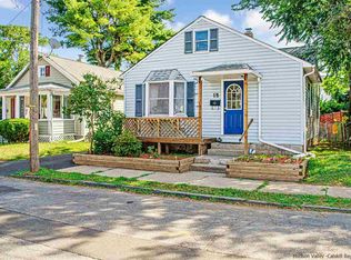15 Arlington Pl, Kingston, NY 12401